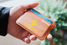 Conoce la tarjeta de débito de Binance