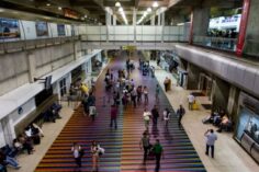 Aeropuerto internacional Simón Bolívar en Venezuela recibirá criptomonedas