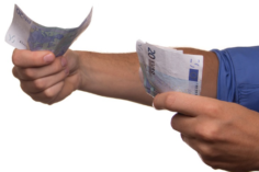 Se necesita nacionalidad española para pedir un préstamo bancario en España